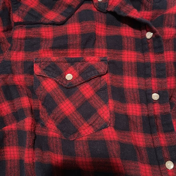Rustic ridge red & blue flannel with pearl buttons and cowgirl touches - Picture 3 of 6